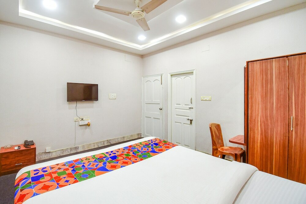 Фото Fabhotel Saltlake Regency