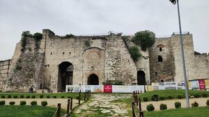 Altın Kapı (İstanbul, Fatih, Yedikule Mah., Yedikule Bucakbaşı Sok., 2), turistik yerler  Fatih'ten