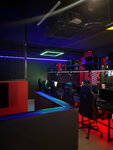 F12 (78th Dobrovolcheskoy Brigady Street, 4), computer club