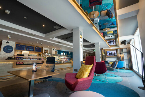 Внешний вид отеля Holiday Inn Express Aberdeen City Centre, an Ihg Hotel в Абердине, фото 2