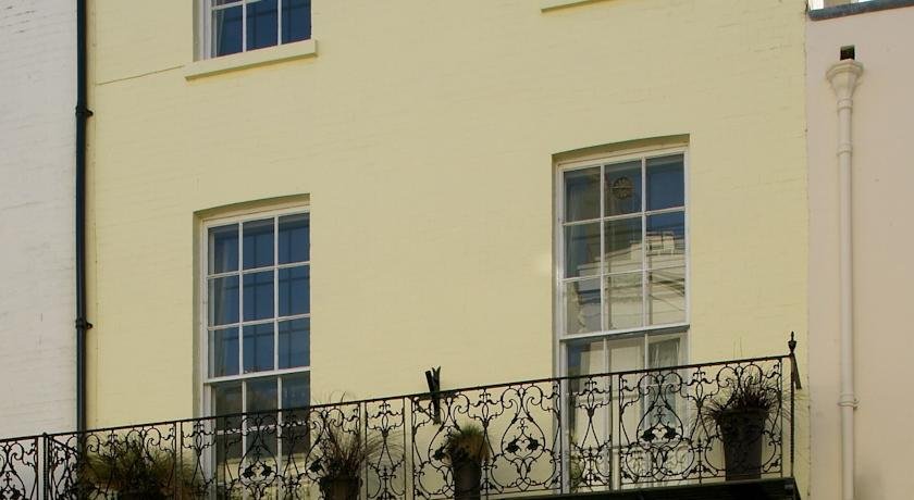 Фото Westwood Guest House