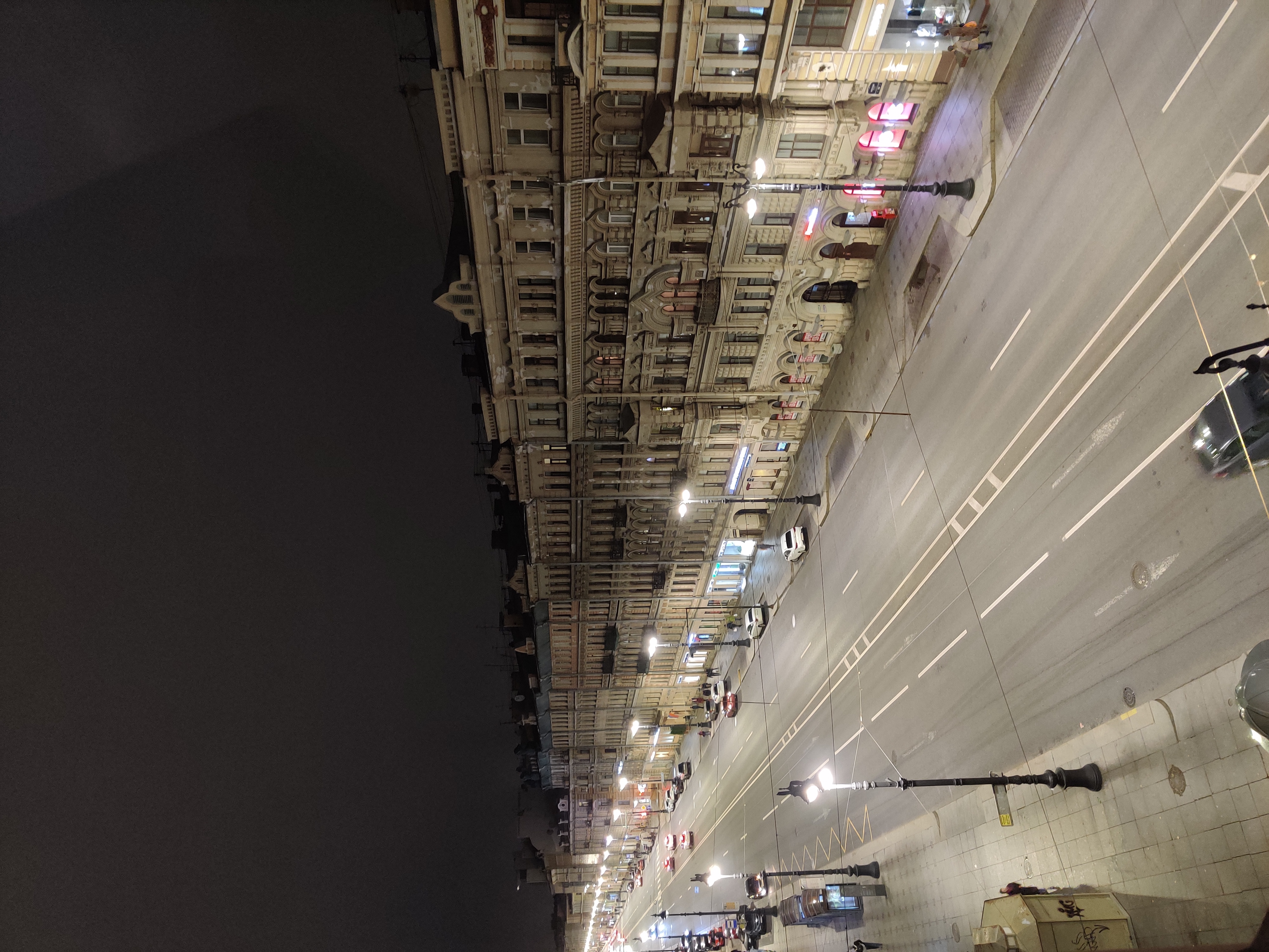 Фото Демократ на Невском 147