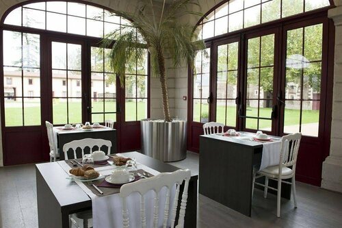 Гостиница Le Domaine des Lys в Ансенях