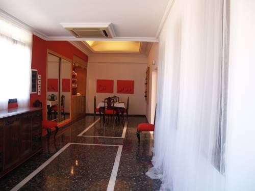 Фото Hotel Corona de Atarfe
