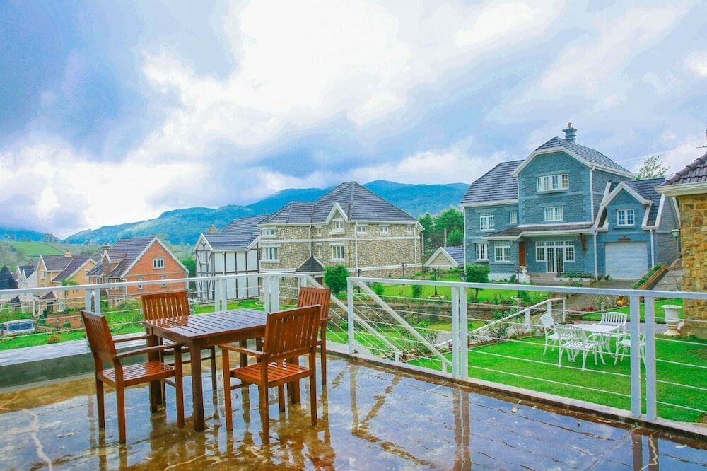 Фото Little England by Celeste