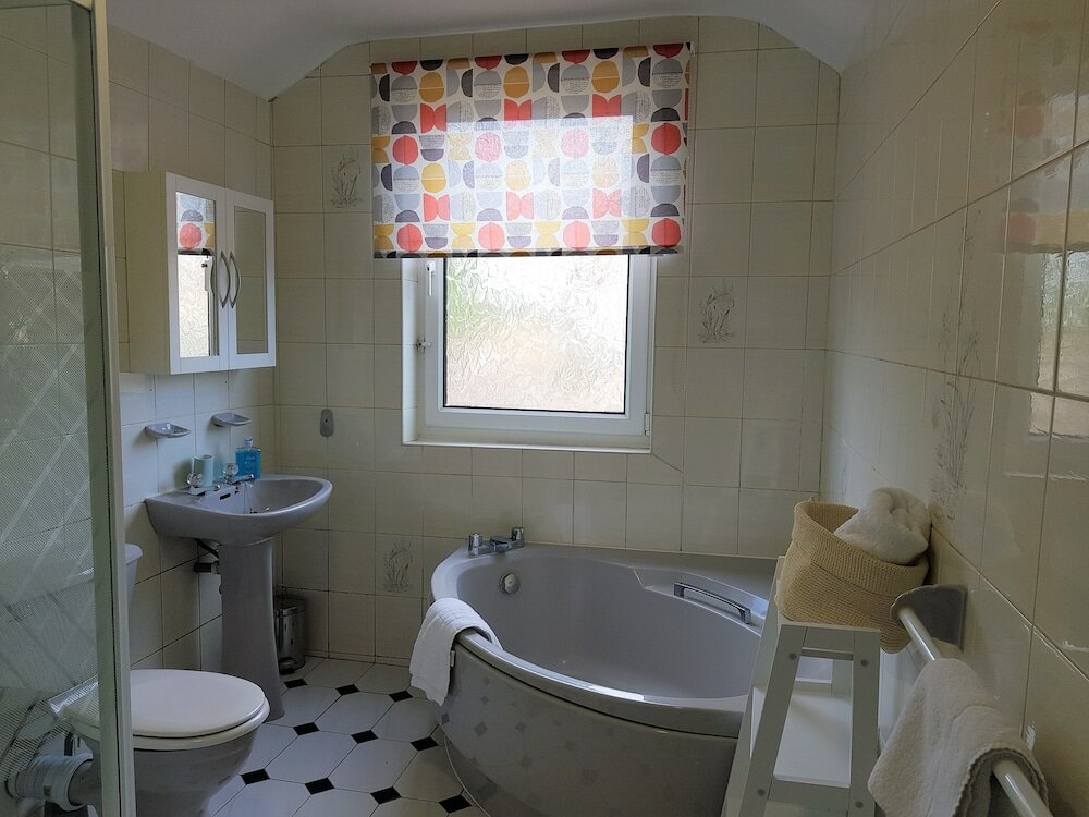 Фото Garden City House- Huku Kwetu