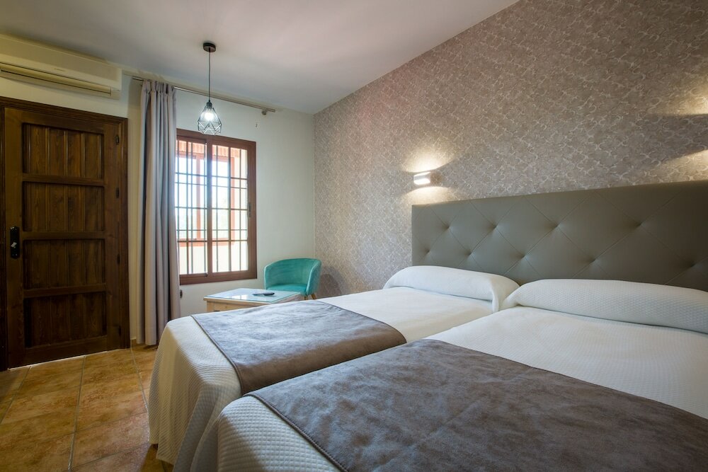 Фото Hostal Don Joaquin Alora