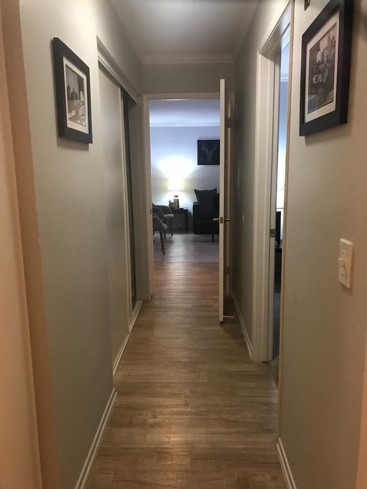 Фото Hollywood Charming Vacation