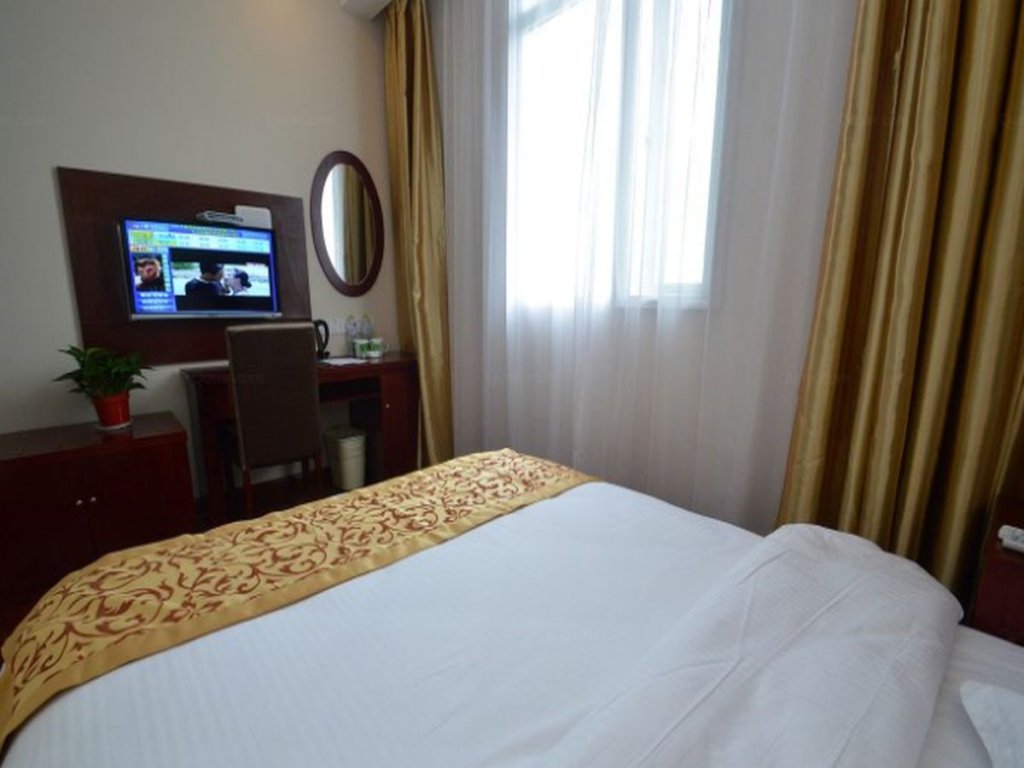 Фото GreenTree Inn Nanjing XianLin Road JinMaRoad Subway Station Shell Hotel