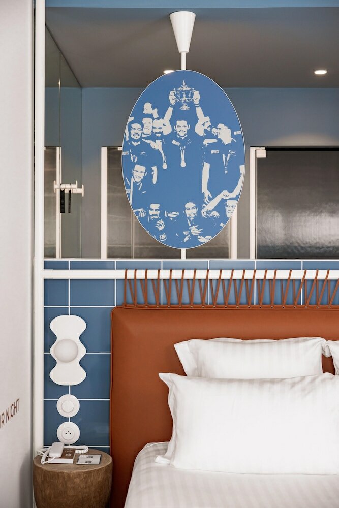 Фото 212316336475