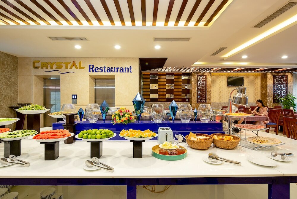 Фото Crystal Hotel