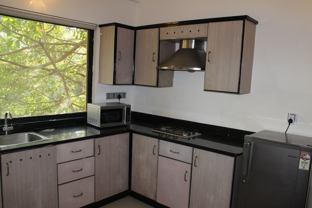 Фото White Canvas Hotel