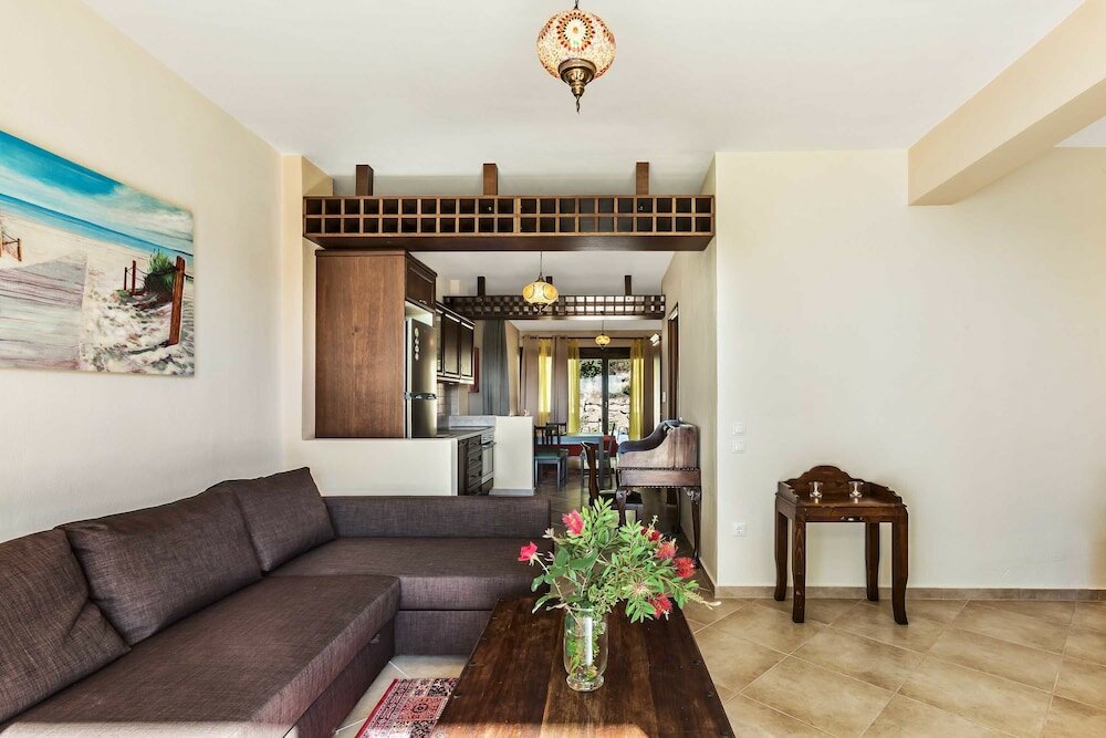 Фото Akritas EF Zin Villas & Suites