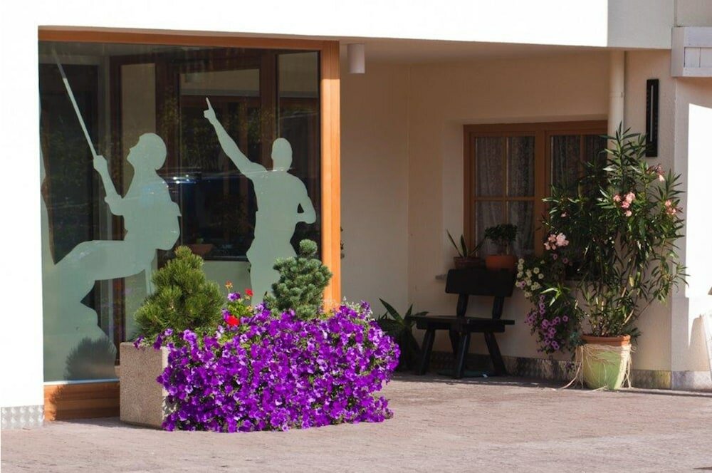 Фото Hotel Mirabel