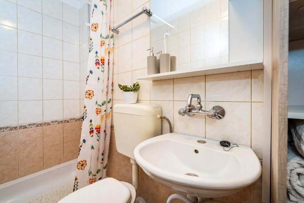 Фото Bari - 140 m From Beach - A2