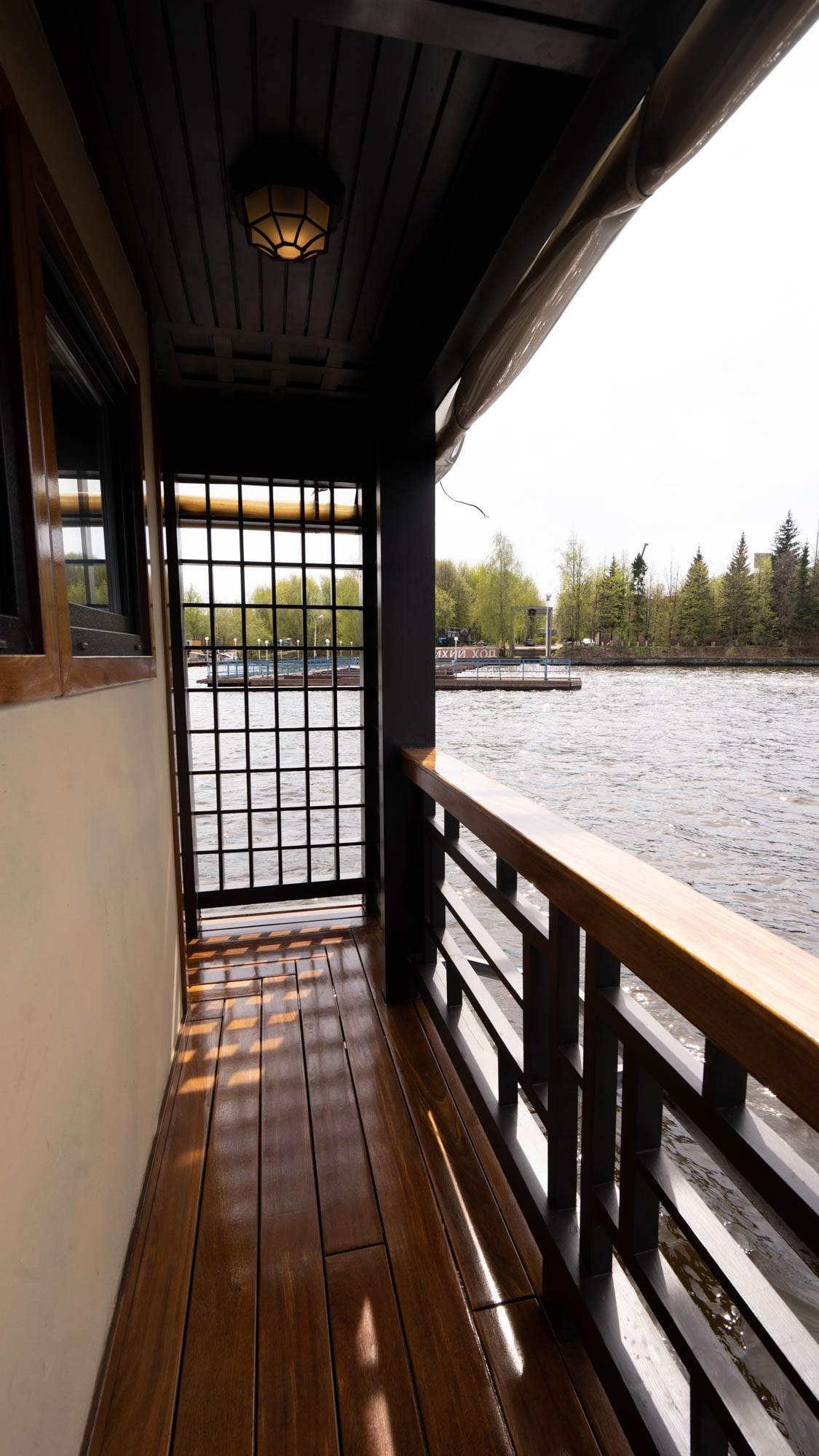 Фото Хаусбот Окинава