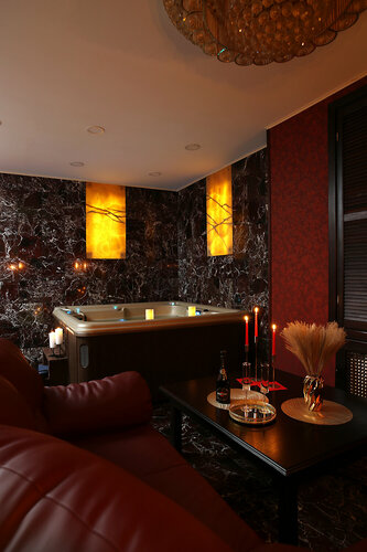 Жалаңаш апай жуынып жатыр