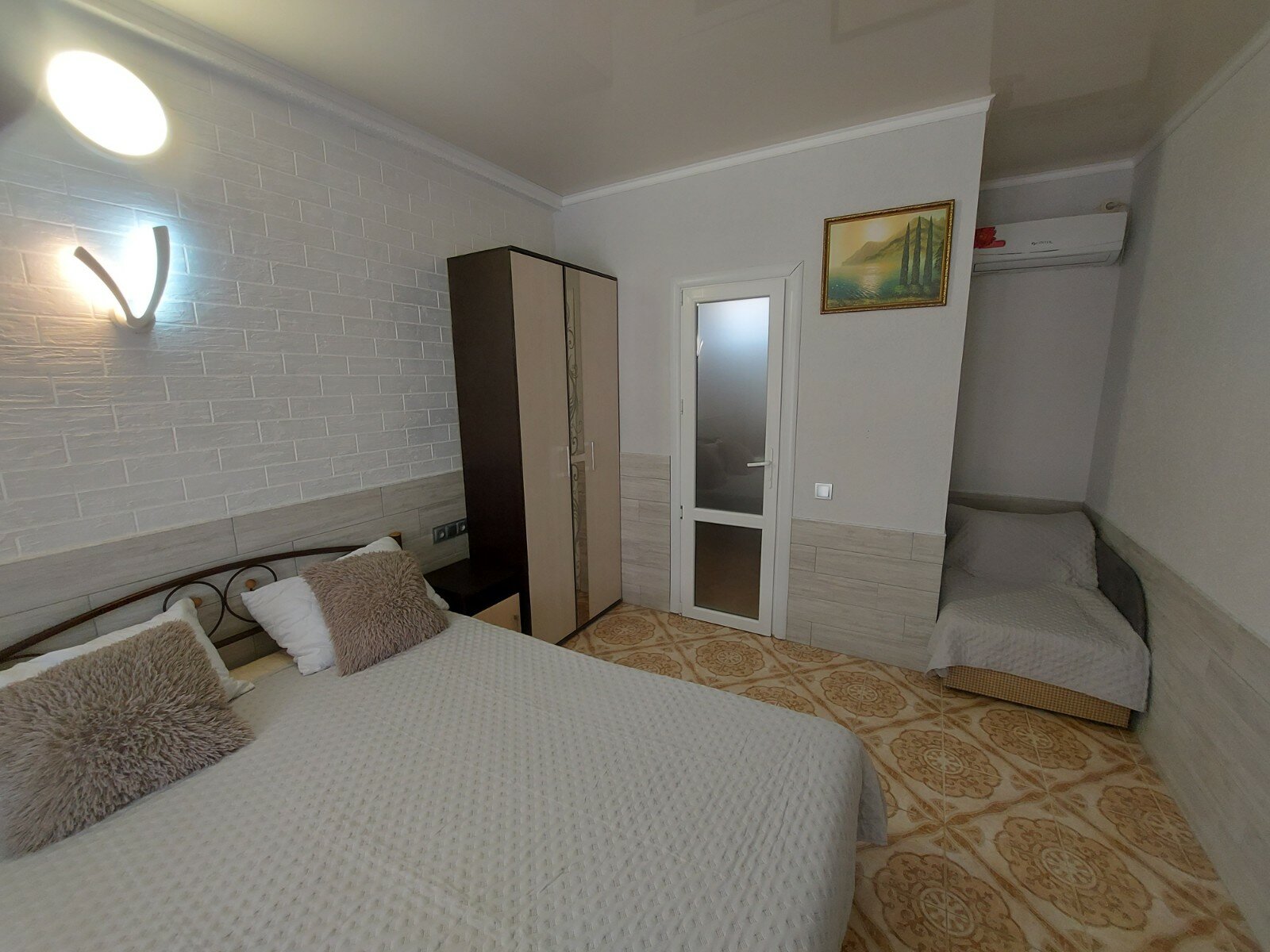 Фото Гостевой дом Виктория