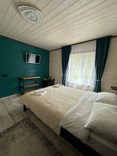 Гостиница Деревенька в Каменномостском