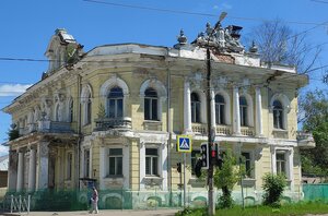 Воздвиженский