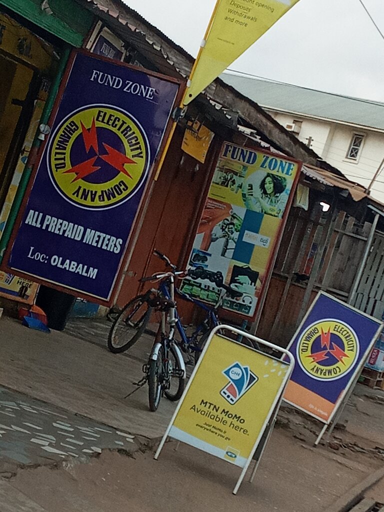 Vending machine Ecg vendor, Accra, photo