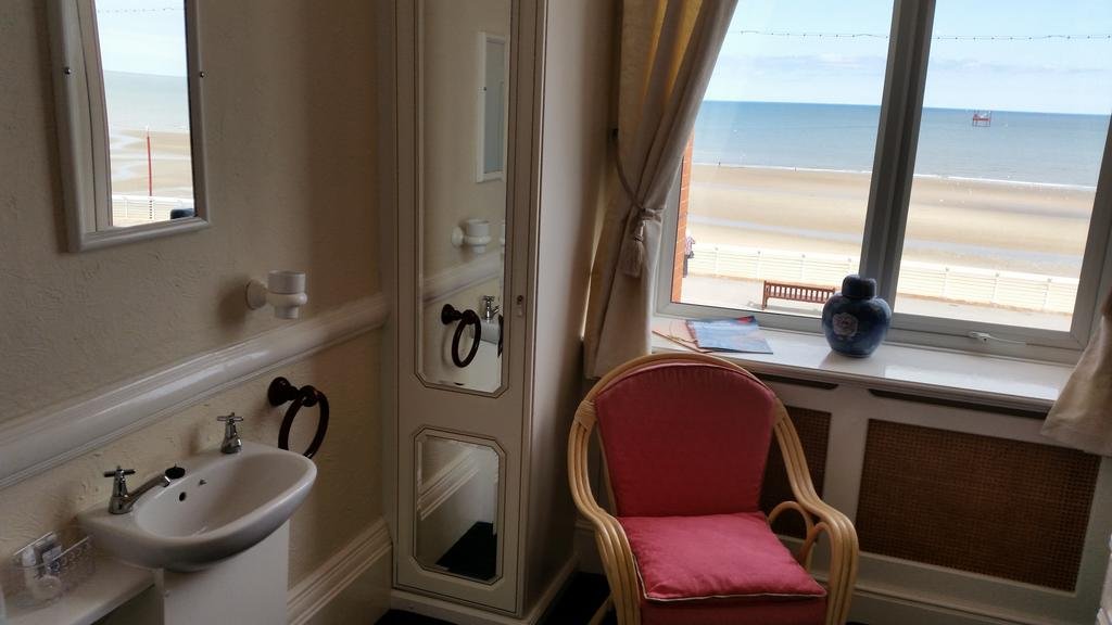 Фото The Seacourt