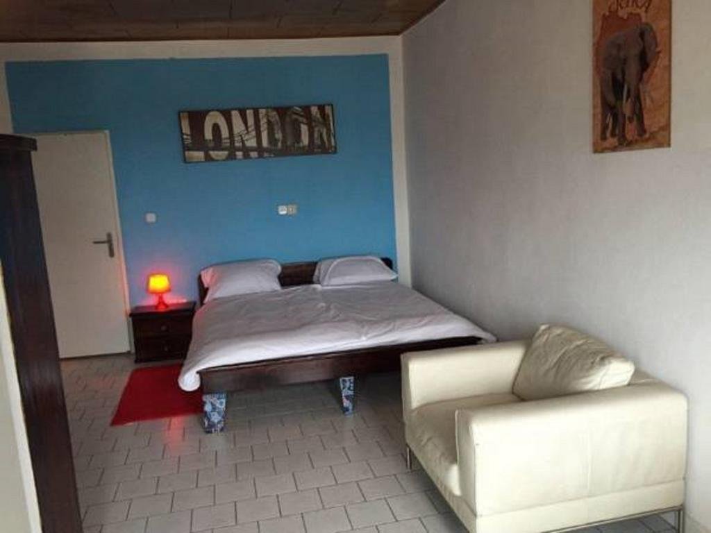 Фото The Lk Hotel at Bonadikombo