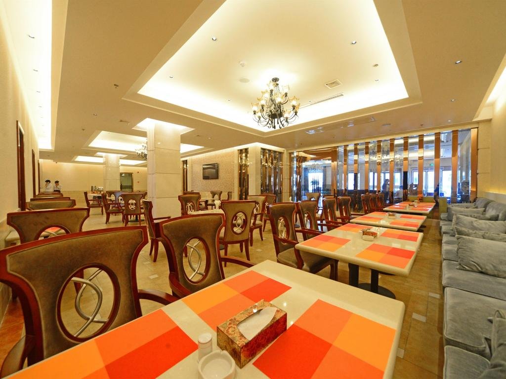 Фото Urban Sunshine Hotel