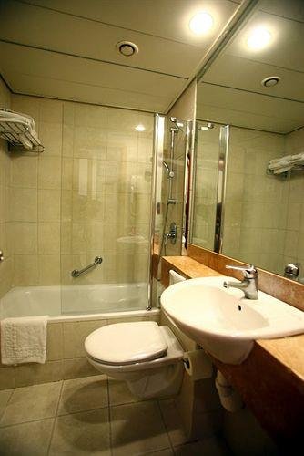 Фото Maxim Hotel