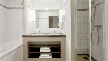 Фото Fletcher Hotel-Restaurant Emmen