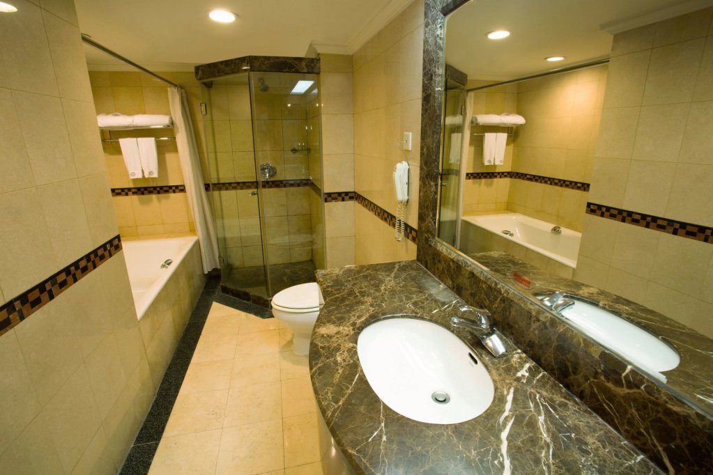 Фото Harbin Fortune Days Hotel