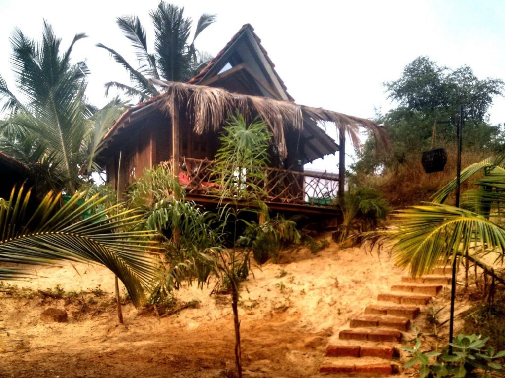 Фото Little India Beach Cottages