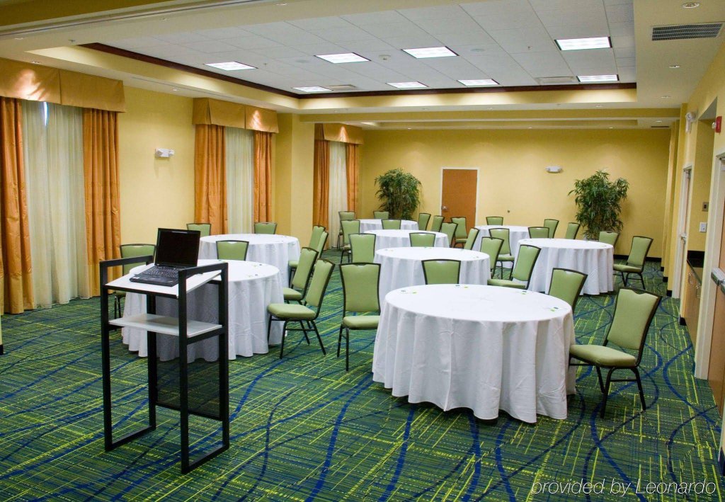 Фото Fairfield Inn & Suites Columbus Polaris