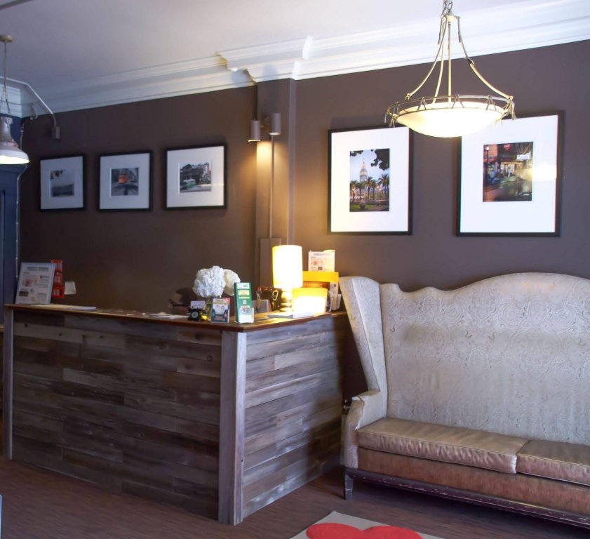 Фото отеля 2