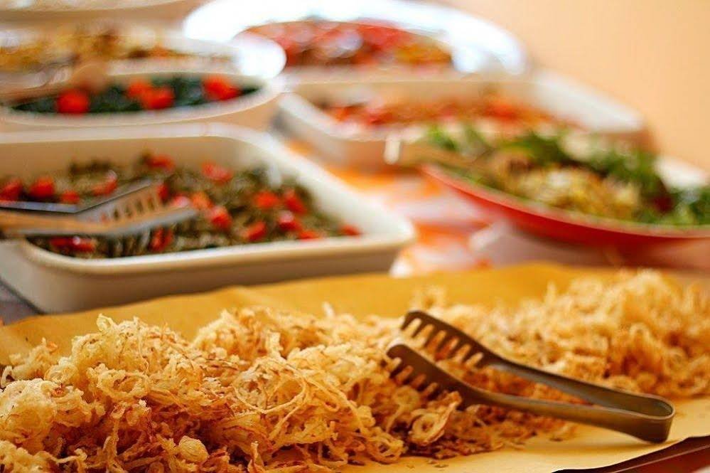 Фото Hotel Jasmine