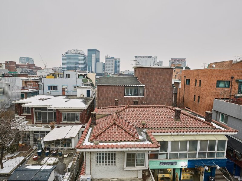 Гостиница Hongdae Lai Lai house