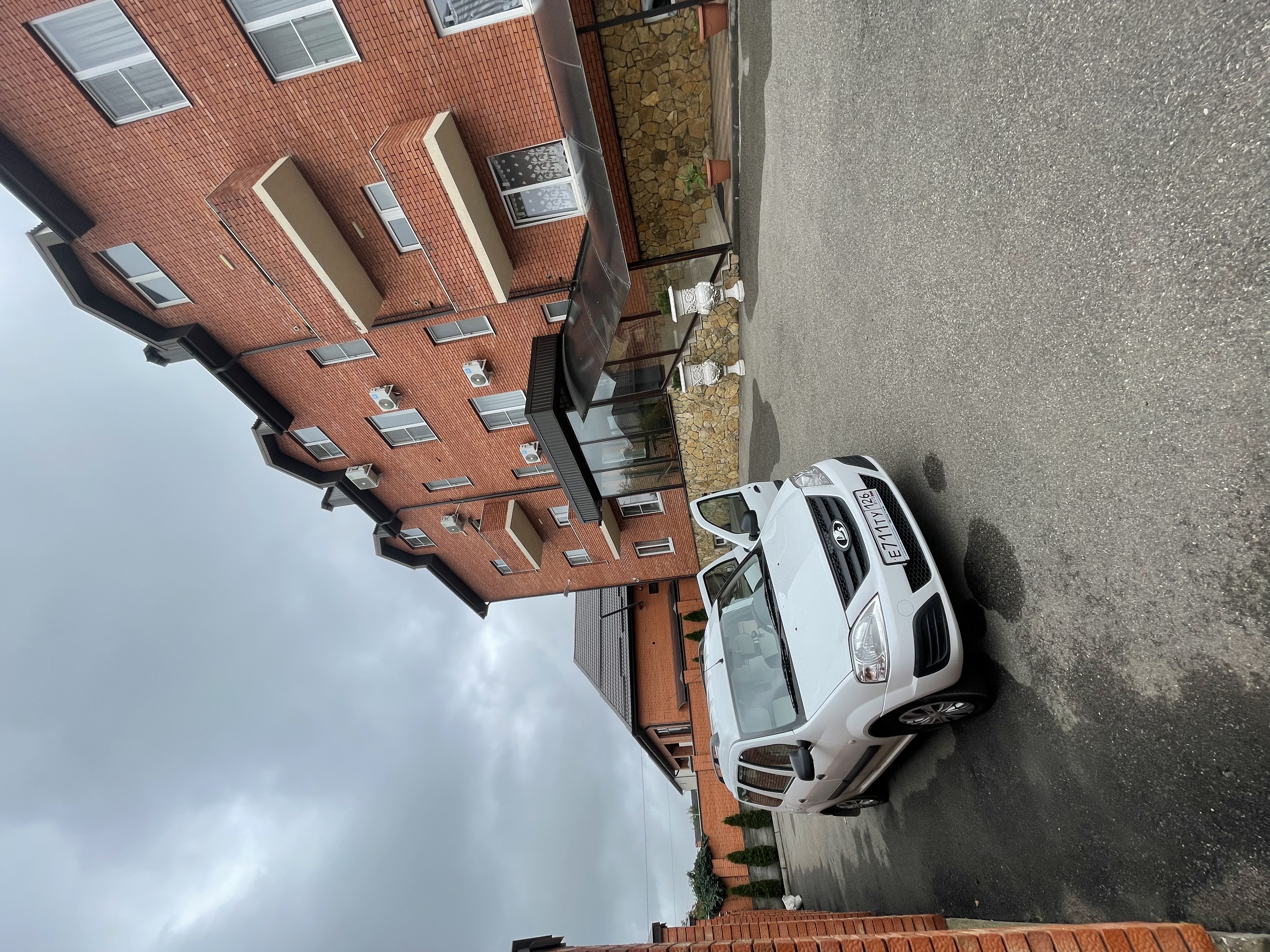 Фото У Грека