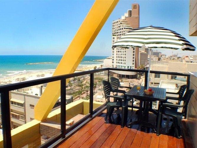 Фото Best Western Regency Suites Hotel