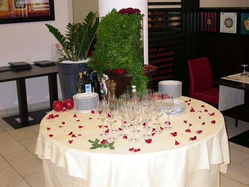 Фото Rmh Modena Raffaello