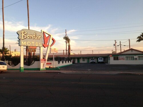 Гостиница Border Motel Calexico