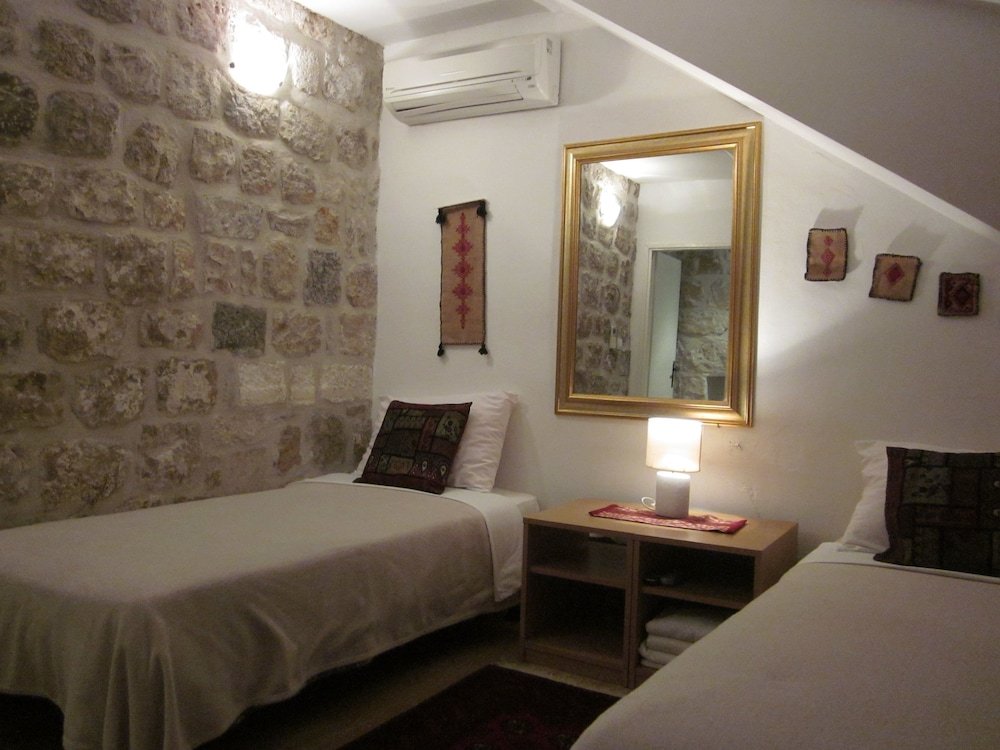 Фото Villa Sigurata, Cubranoviceva 15