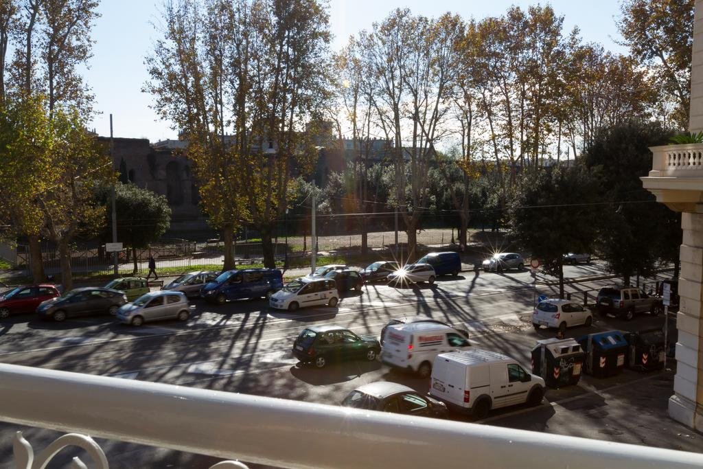 Фото Bevilacqua Bed Roma Santa Croce