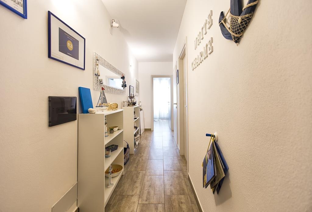 Фото White Charme