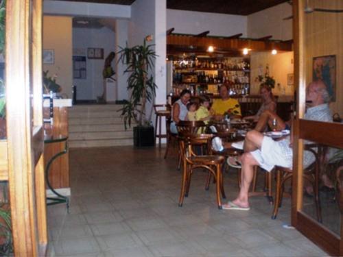 Фото Mamouzelos Hotel Apartments