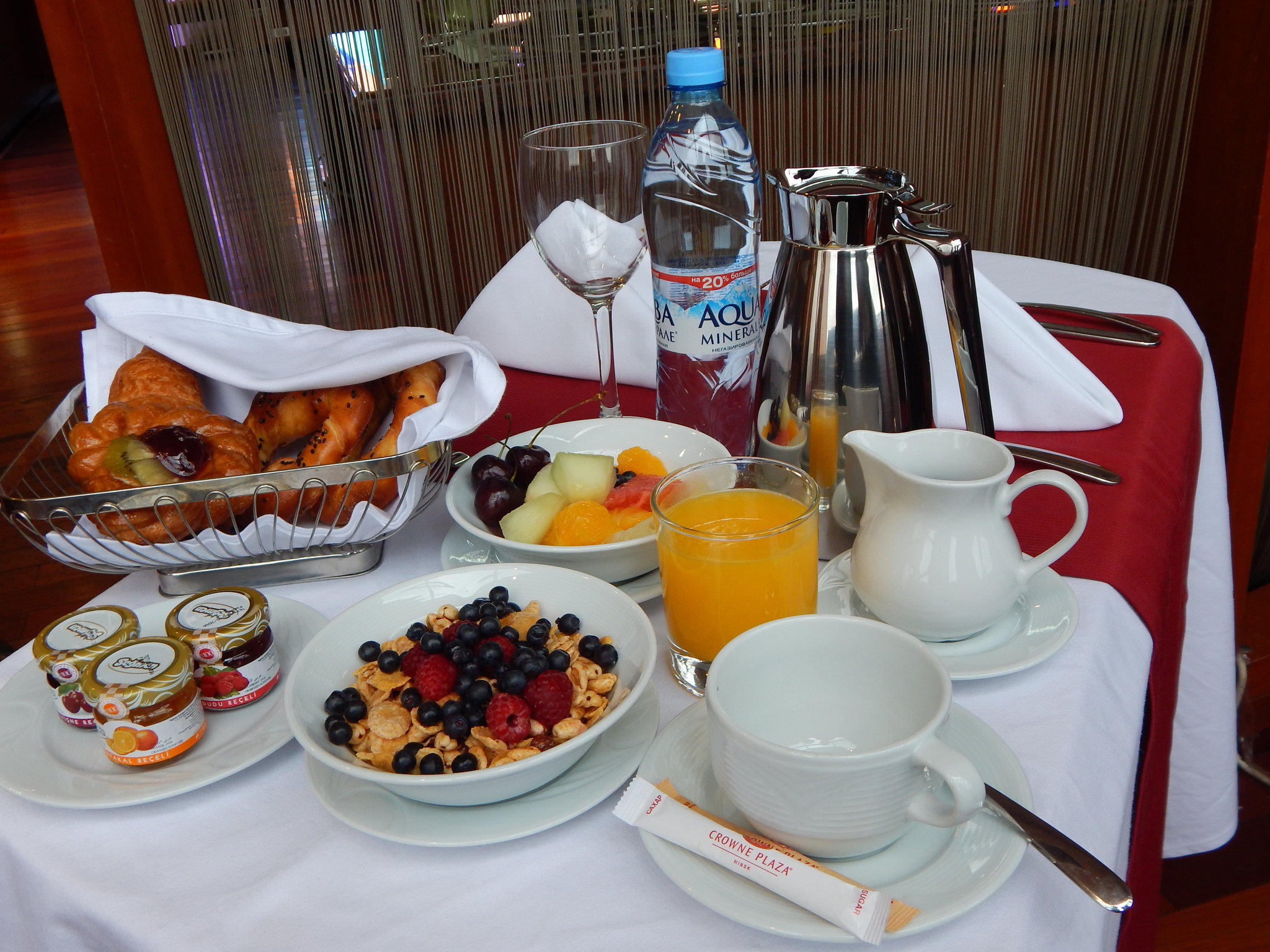 Фото Crowne Plaza Minsk