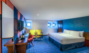 Queen Elizabeth 2 (Dubai, Port Rashid, Queen Elizabeth 2), hotel