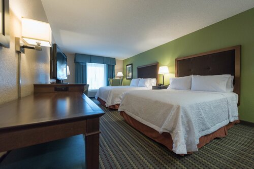 Гостиница Hampton Inn Brooksville Dade