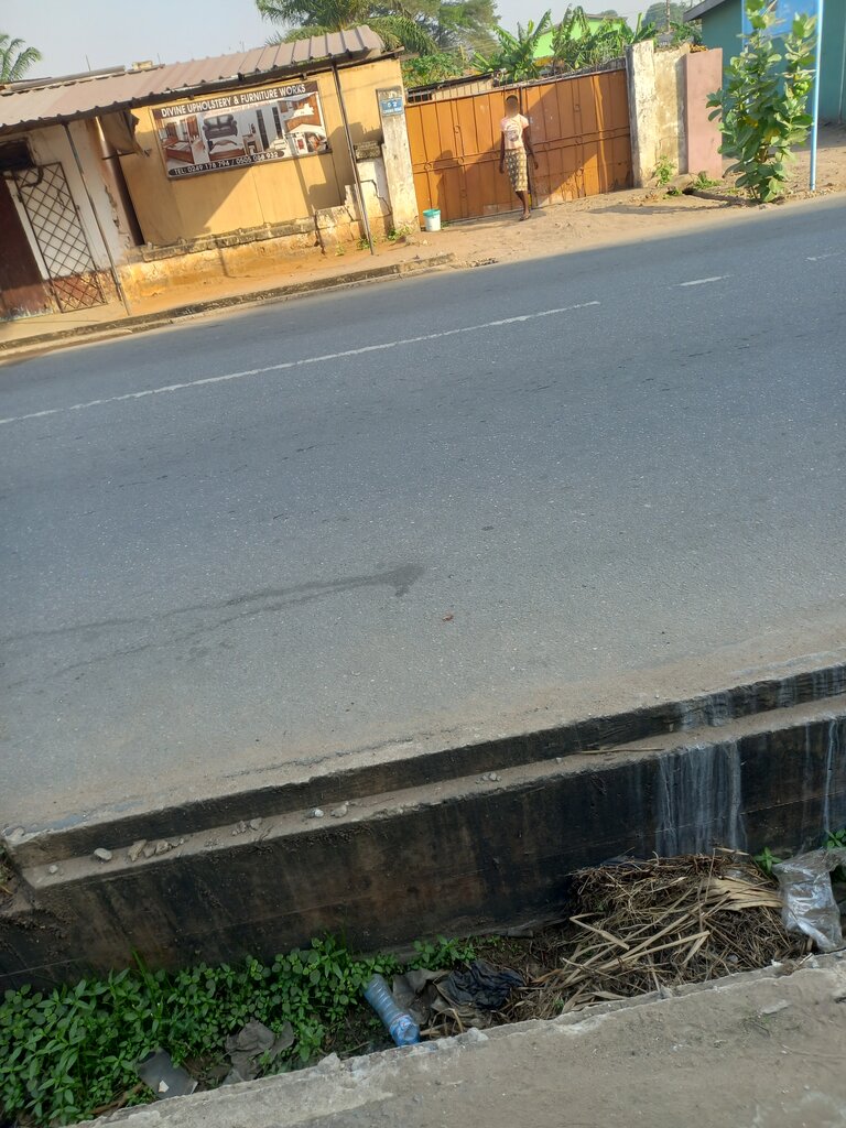 Furniture store Divine Upholstery, Accra, photo