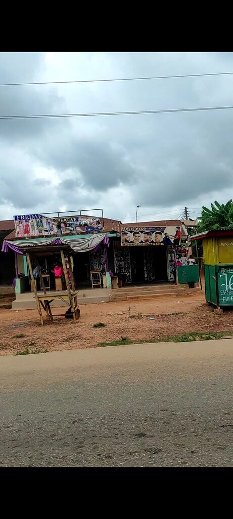 Barber shop Agyengo's Barbering Salon, Kumasi, photo