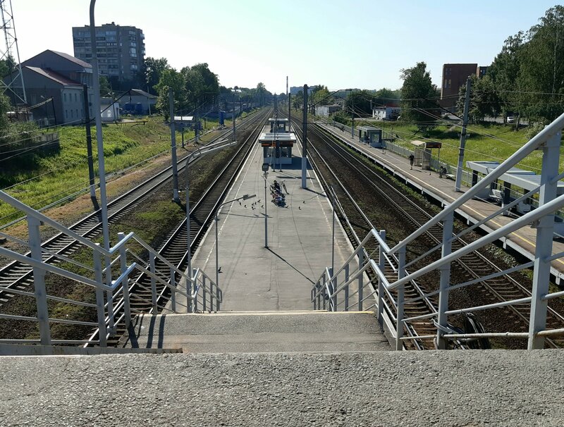 Орыс қызды көтеріп алып, кастинг екенін айтты.